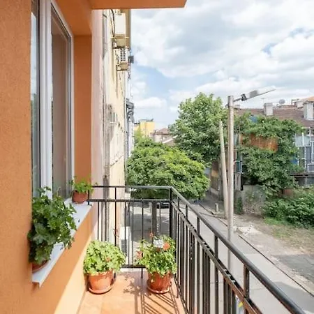 Cozy&spacious Flat With Private Terrace, Top Center Apartment Sofia